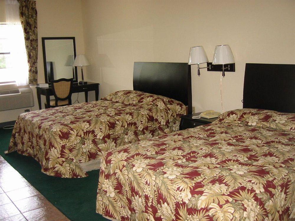 The Garden Villas Hotel Valdosta Exterior foto